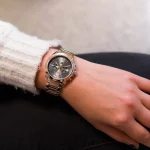 ⁦ساعة تومي هيلفيغر للنساء 1782386⁩ - الصورة ⁦9⁩