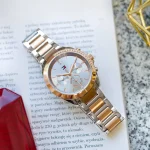 ⁦ساعة تومي هيلفيغر للنساء 1782387⁩ - الصورة ⁦7⁩