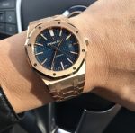 ⁦ساعة أوديمار بيجيه (رويال أوك) للرجال 15400OR.OO.1220OR.03⁩ - الصورة ⁦2⁩