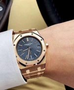 ⁦ساعة أوديمار بيجيه (رويال أوك) للرجال 15202OR.OO.1240OR.01⁩ - الصورة ⁦2⁩