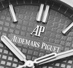 ⁦ساعة أوديمار بيجيه (رويال أوك) للرجال 15500ST.OO.1220ST.02⁩ - الصورة ⁦5⁩