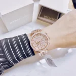 ⁦ساعة مايكل كورس للنساء MK5857⁩ - الصورة ⁦8⁩