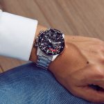 ⁦ساعة كاسيو اديفيس رجالية معدن فضى كرونوغراف⁩ - الصورة ⁦5⁩