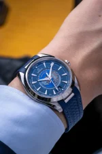 ⁦ساعة أوميغا (سيماستر أكوا تيرا) للرجال 220.12.43.22.03.001⁩ - الصورة ⁦5⁩