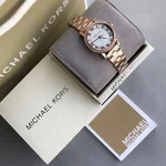 ⁦ساعة مايكل كورس للسيدات Michael Kors Watches MK3558⁩ - الصورة ⁦13⁩