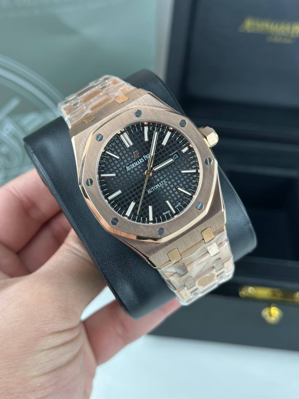 5895286447546681781 ساعة أوديمار بيجيه (رويال أوك) للنساء - Image 1