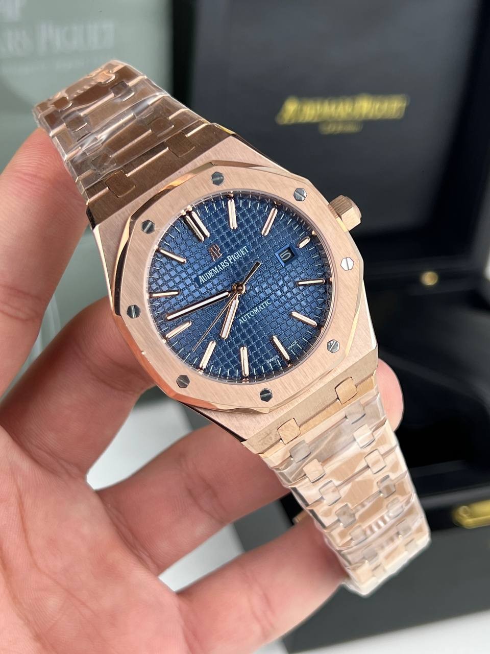 5895286447546681784 ساعة أوديمار بيجيه (رويال أوك) للنساء - Image 1