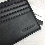 ⁦محفظه كالفن كلاين للرجال جلد طبيعي⁩ - الصورة ⁦7⁩