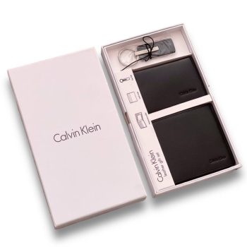 طقم من كالفن كلاين مكون من محفظه ومادليه وكراته رجالي