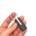 ⁦طقم من كالفن كلاين مكون من محفظه ومادليه وكراته رجالي⁩ - الصورة ⁦9⁩