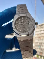 Audemars Piguet Royal Oak - Image 2