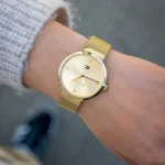 ⁦ساعة تومي هيلفيغر للنساء 1782217⁩ - الصورة ⁦5⁩