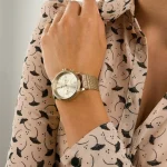 ⁦ساعة تومي هيلفيغر للنساء 1782302⁩ - الصورة ⁦4⁩