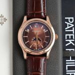 ⁦ساعة باتيك فيليب Patek Philippe رجالي بميناء بني وتوقيت قمري⁩ - الصورة ⁦3⁩