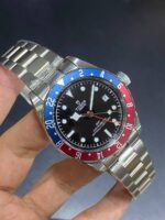 ⁦Tudor Black Bay GMT Pepsi 41mm-Automatic Japanese Movement⁩ - الصورة ⁦2⁩