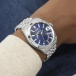 ⁦GUESS Blue Round Dial Analog Men's Watch - GW0977G1⁩ - الصورة ⁦3⁩